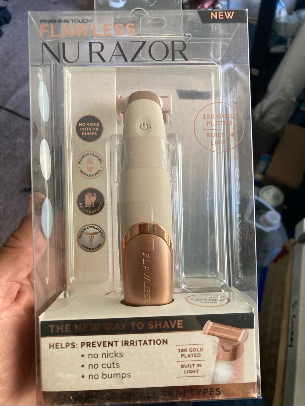 Women’s Electric Facial Shaver — Cream & Rose Gold